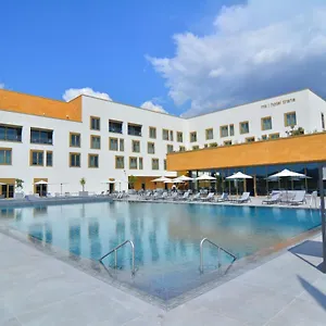 Mk Tirana ***** Tirana