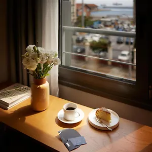 https://noa.hotelschalkidiki.net