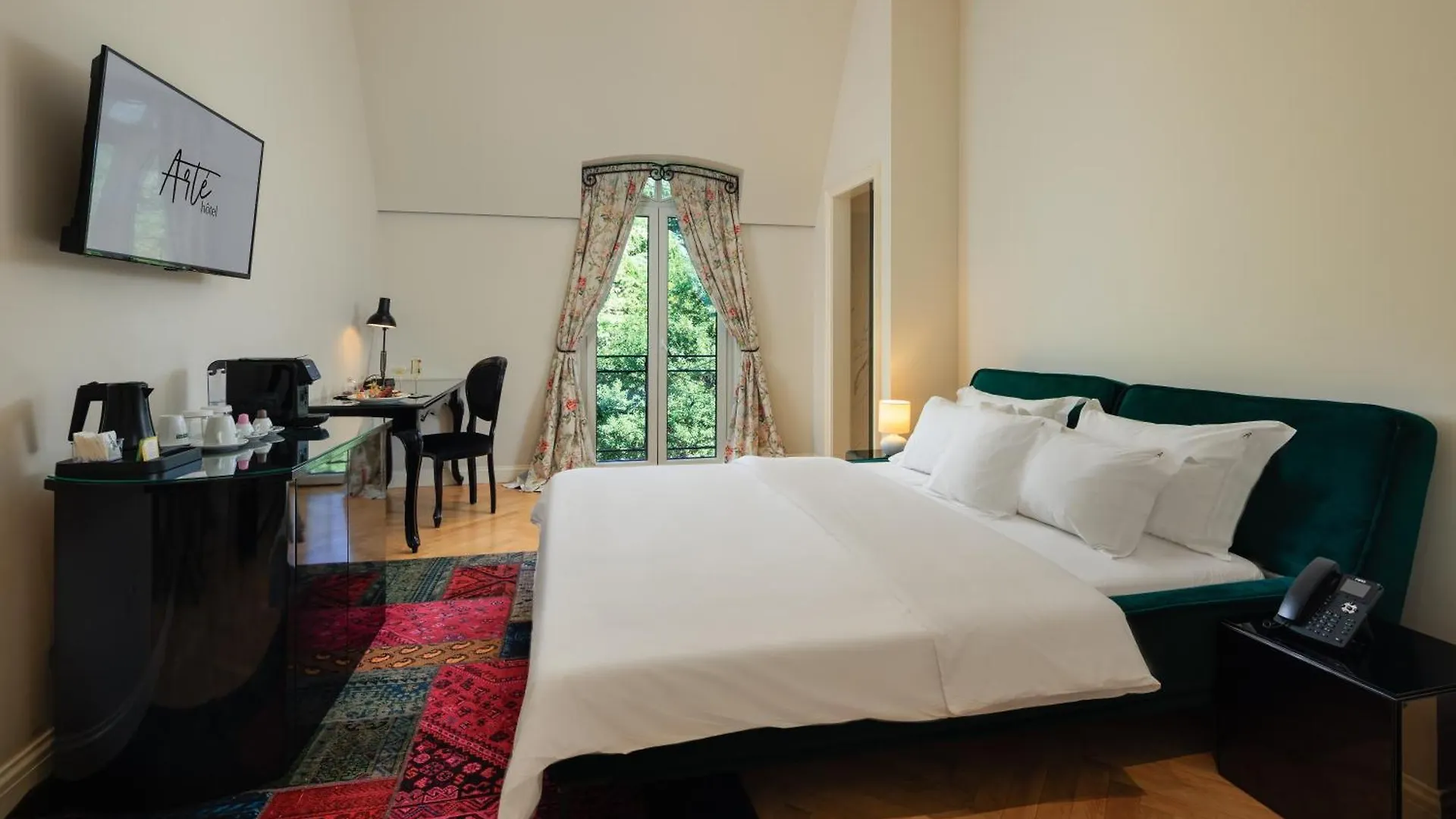 Arté Boutique Hotel Tirana 5*,  Albania
