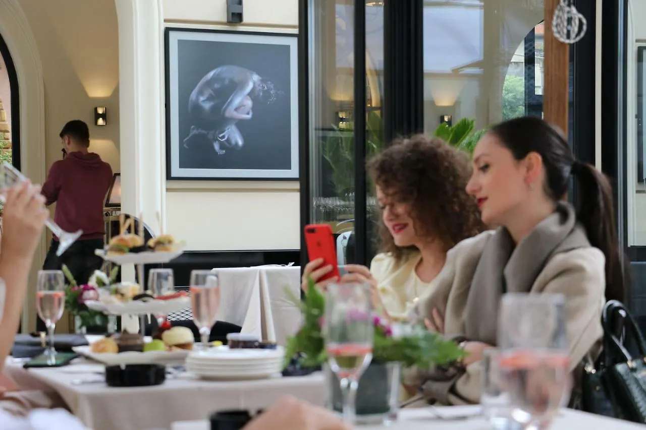 *****  Arte Boutique Hotel Tirana Albanien